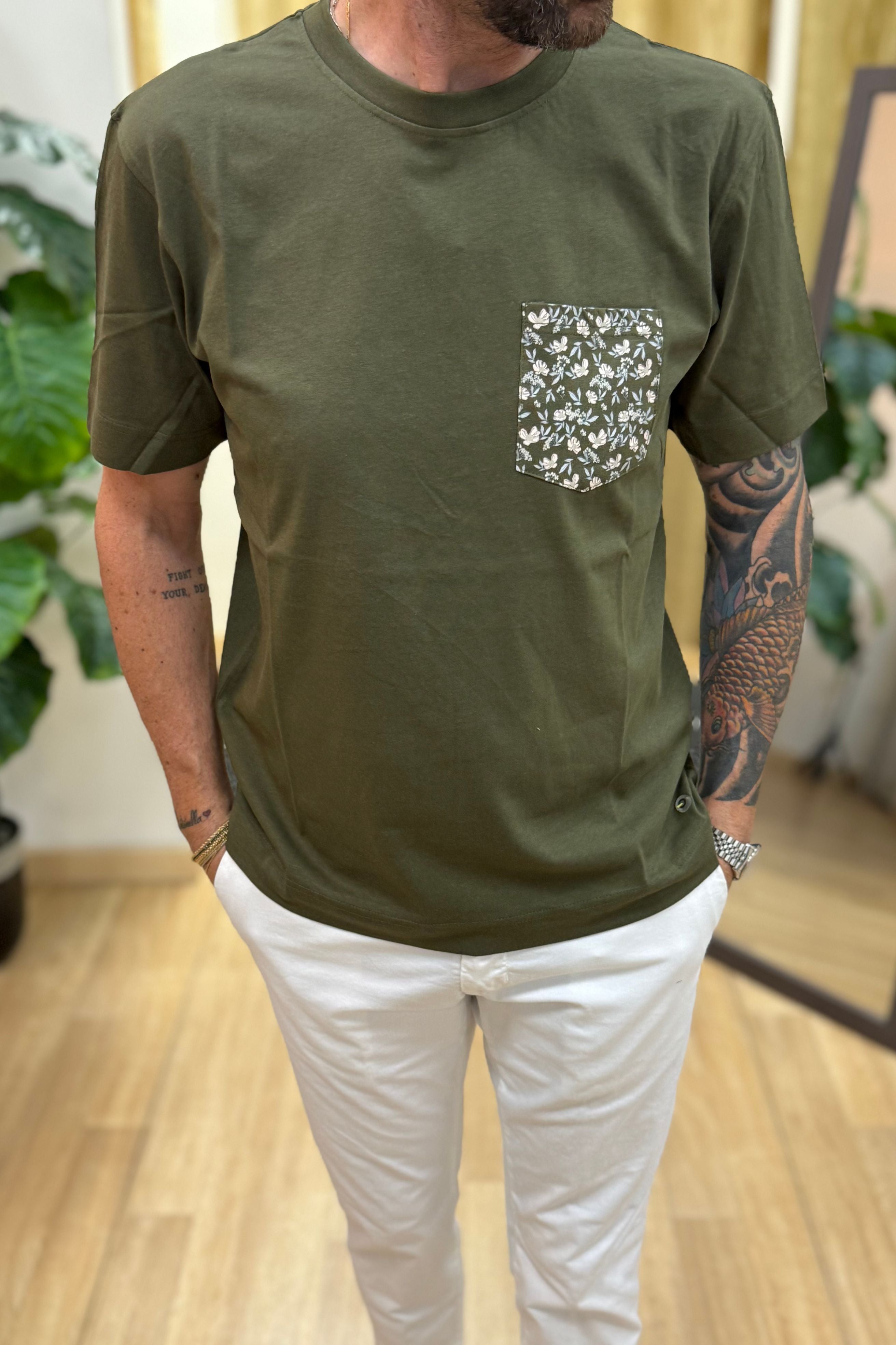 T-Shirt RT Con Taschino Verdone