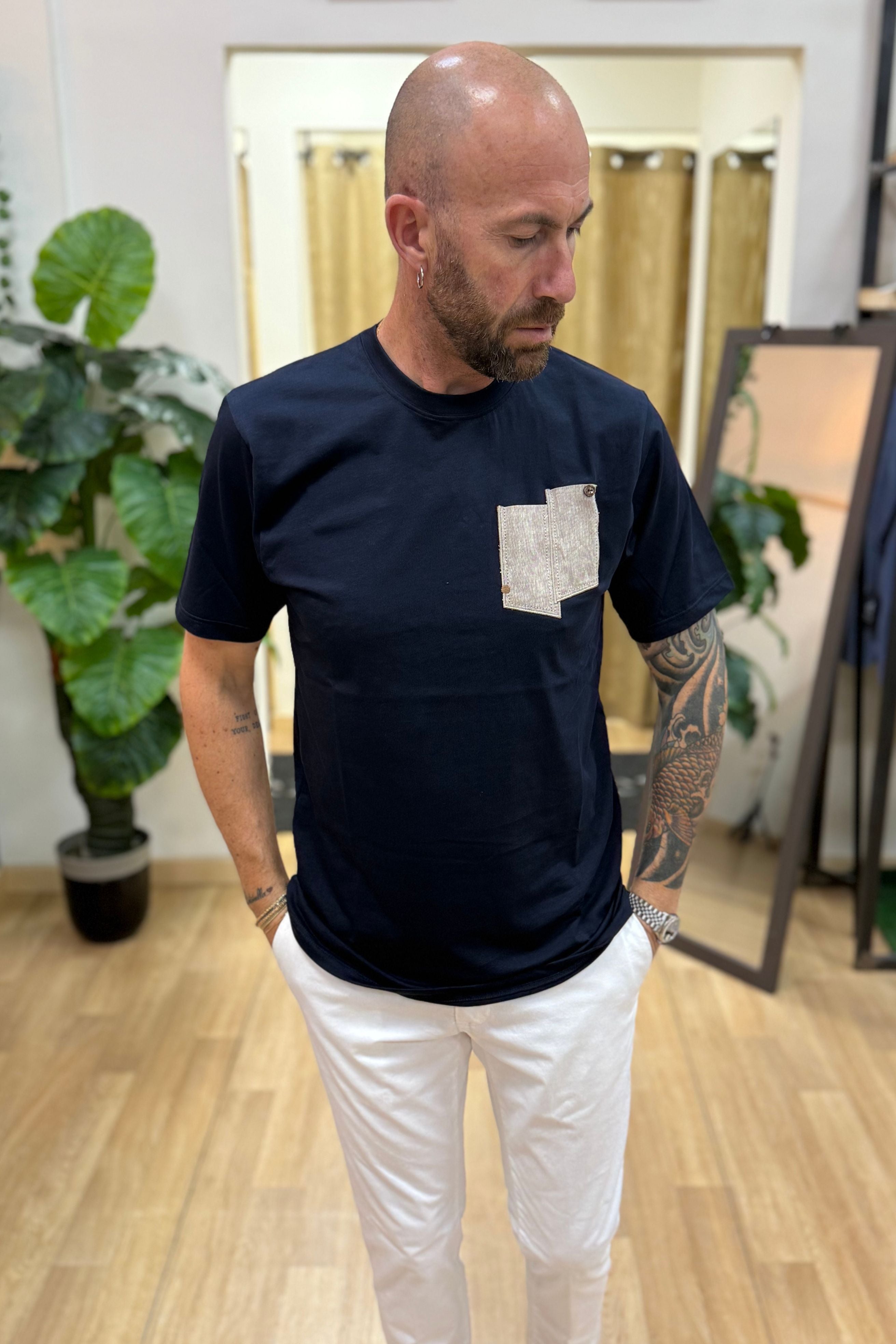 T-Shirt RT Con Taschino Blu