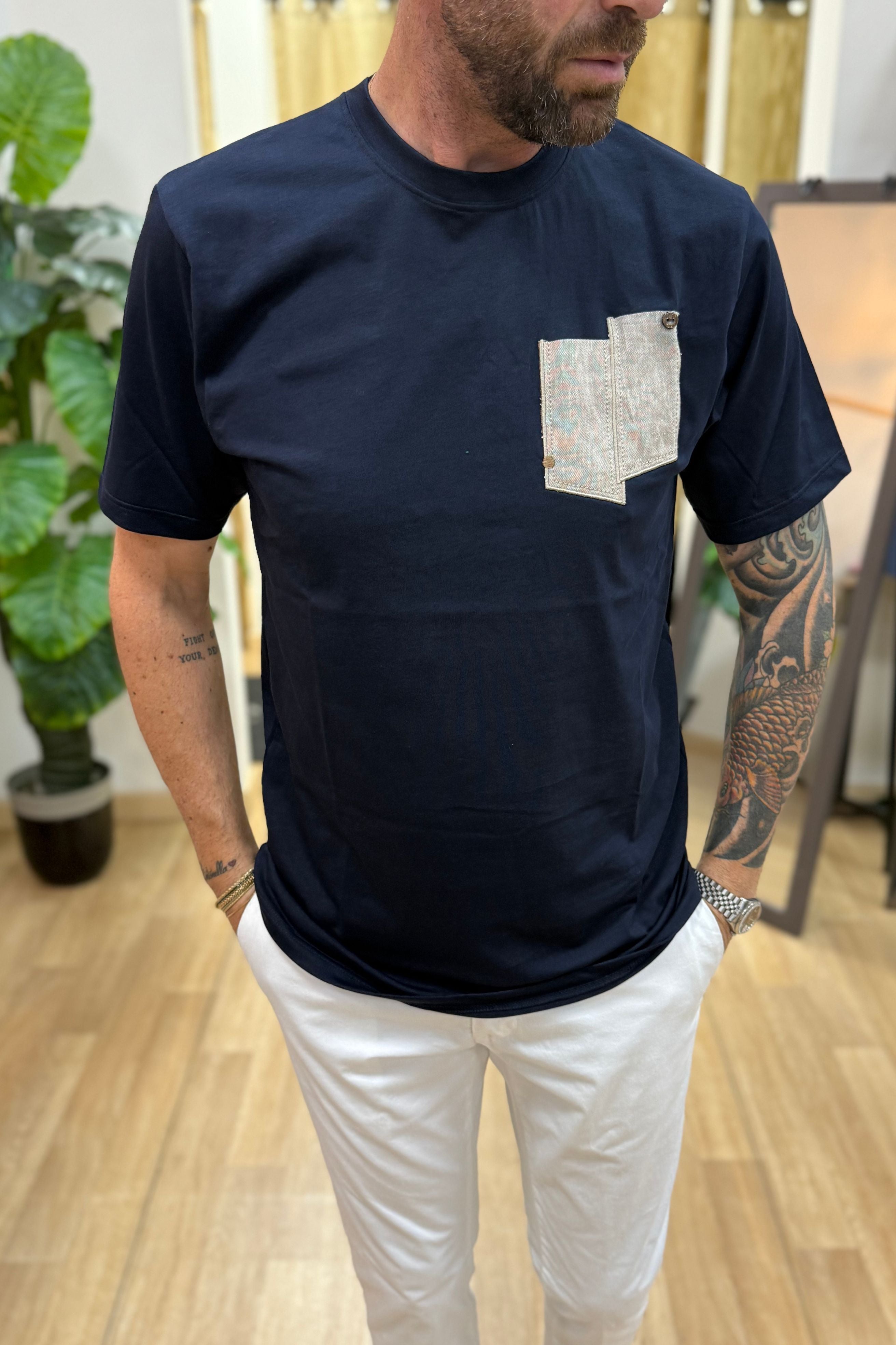 T-Shirt RT Con Taschino Blu