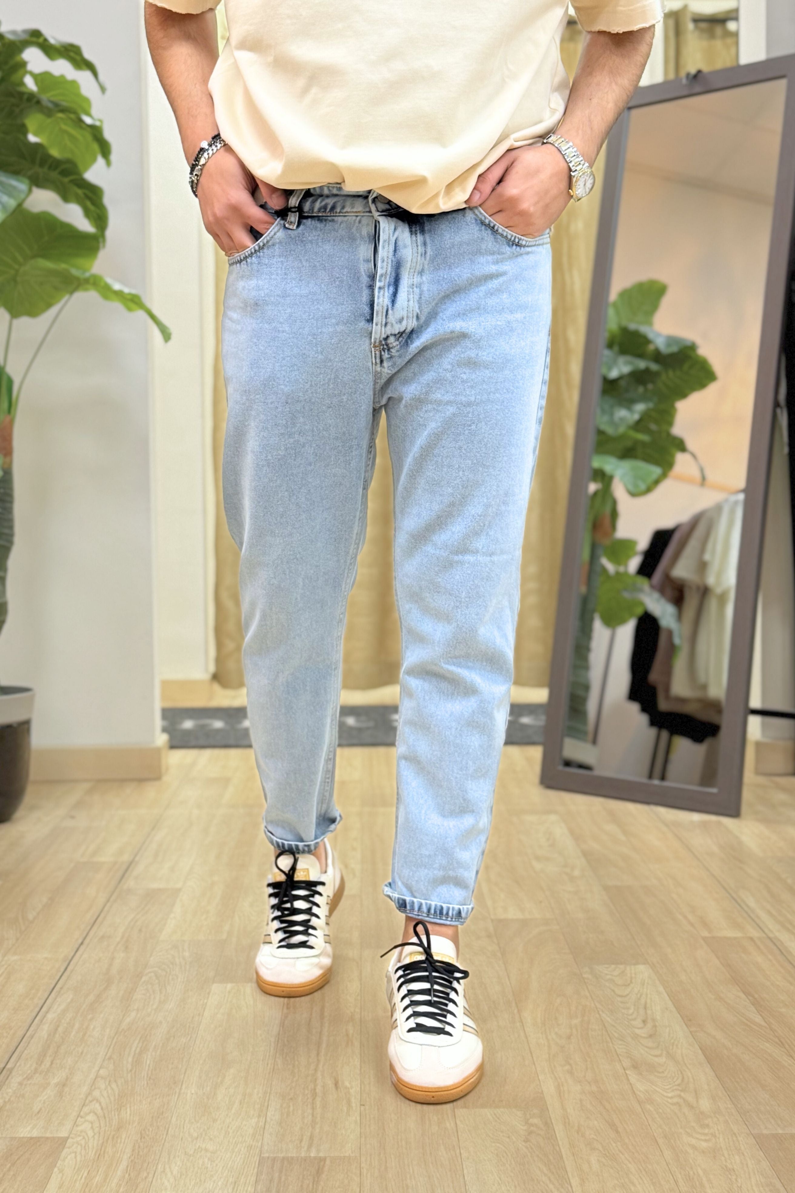 Jeans Different
