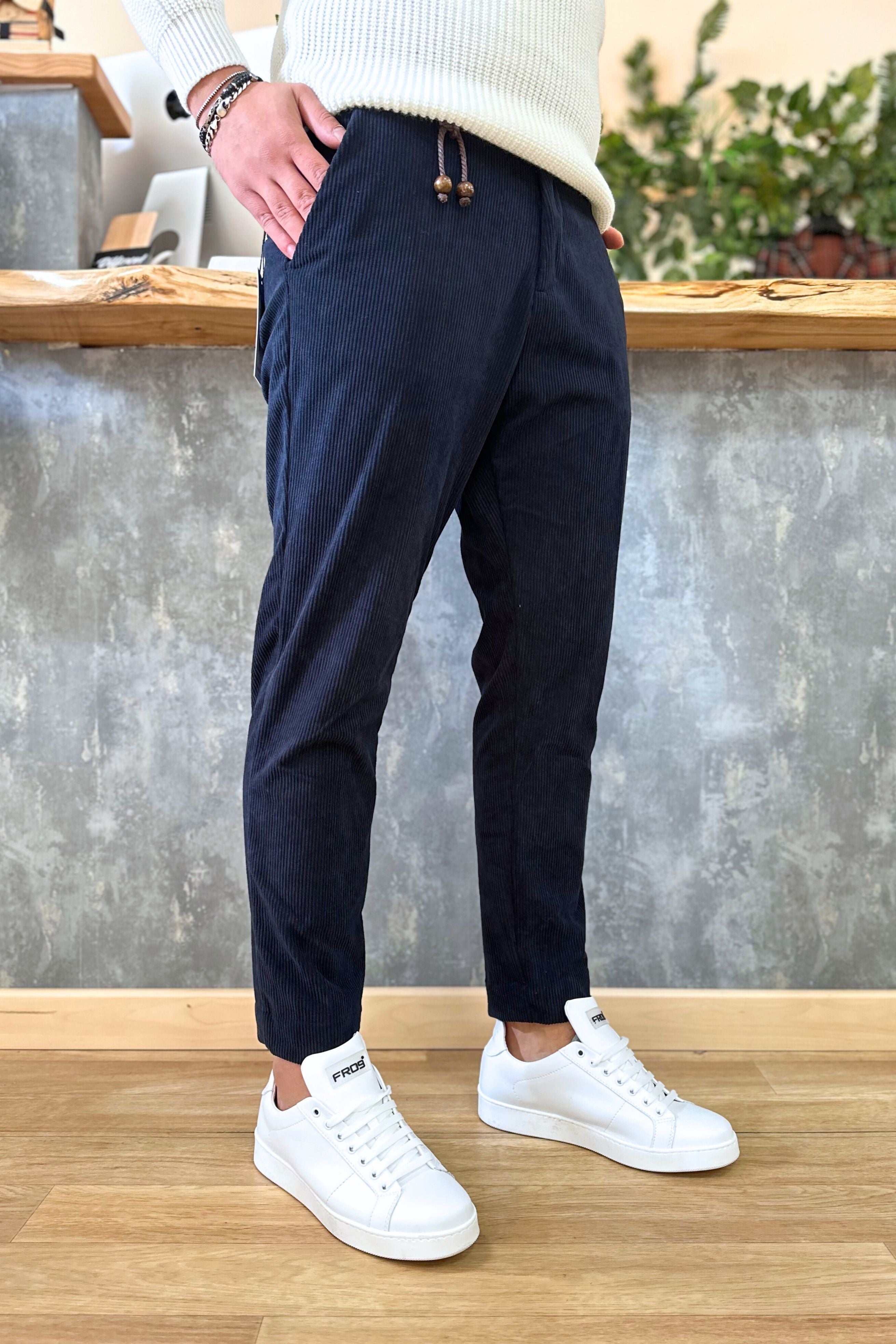Pantalone in Velluto Milano Blu