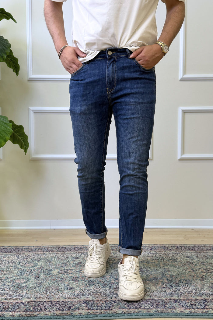 Slim