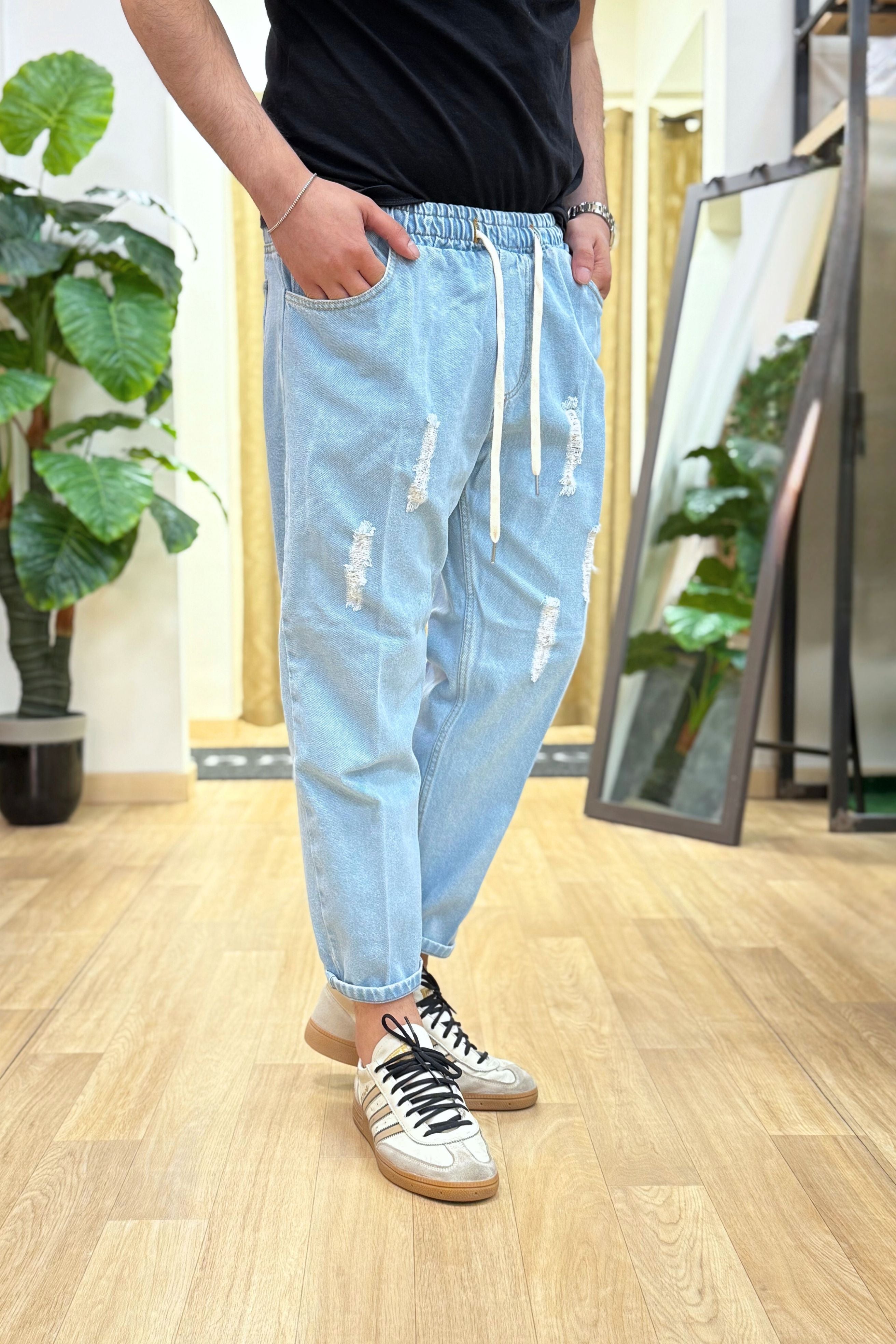 Pantajeans Akirò