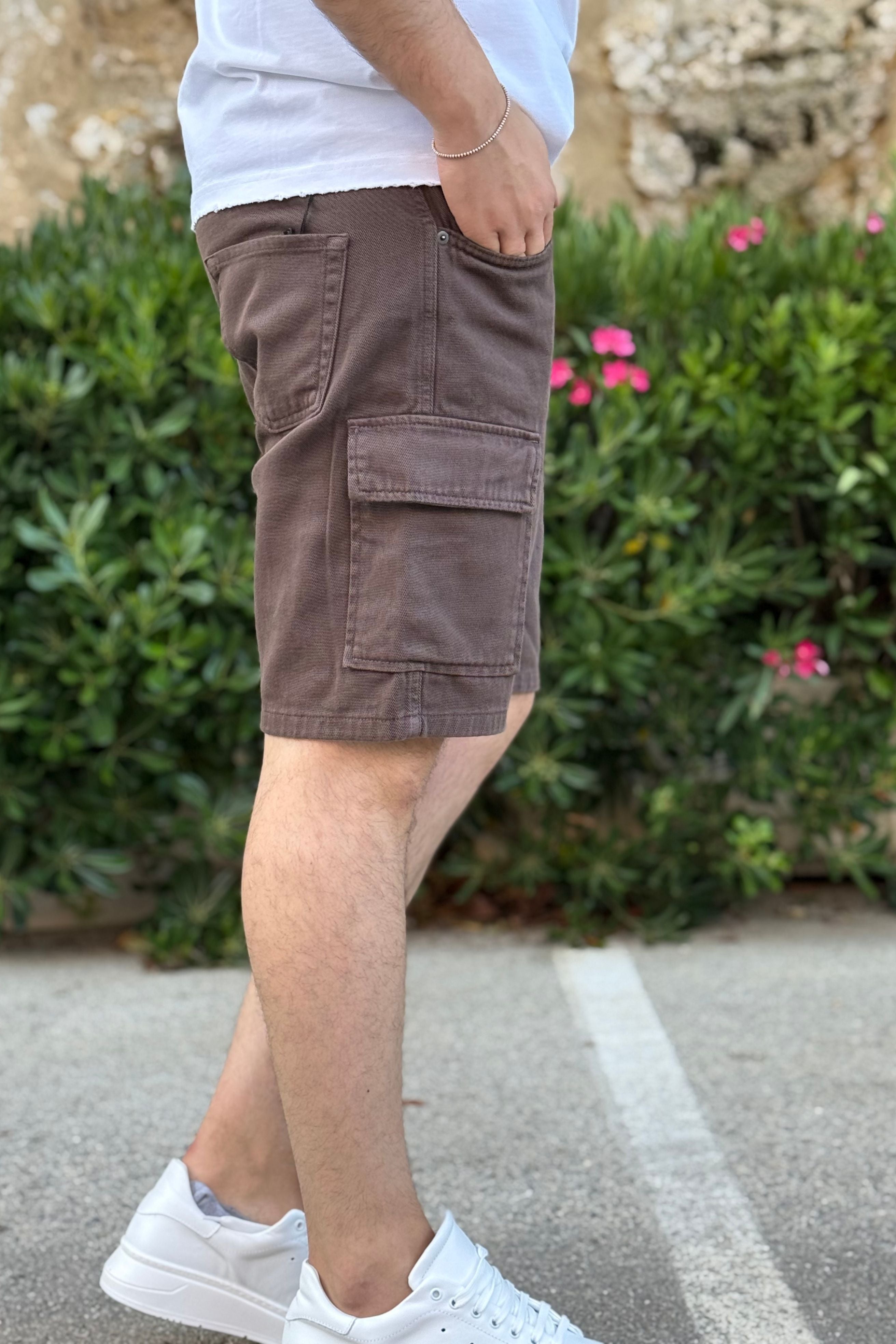 Bermuda Jeans Cargo Different Marrone