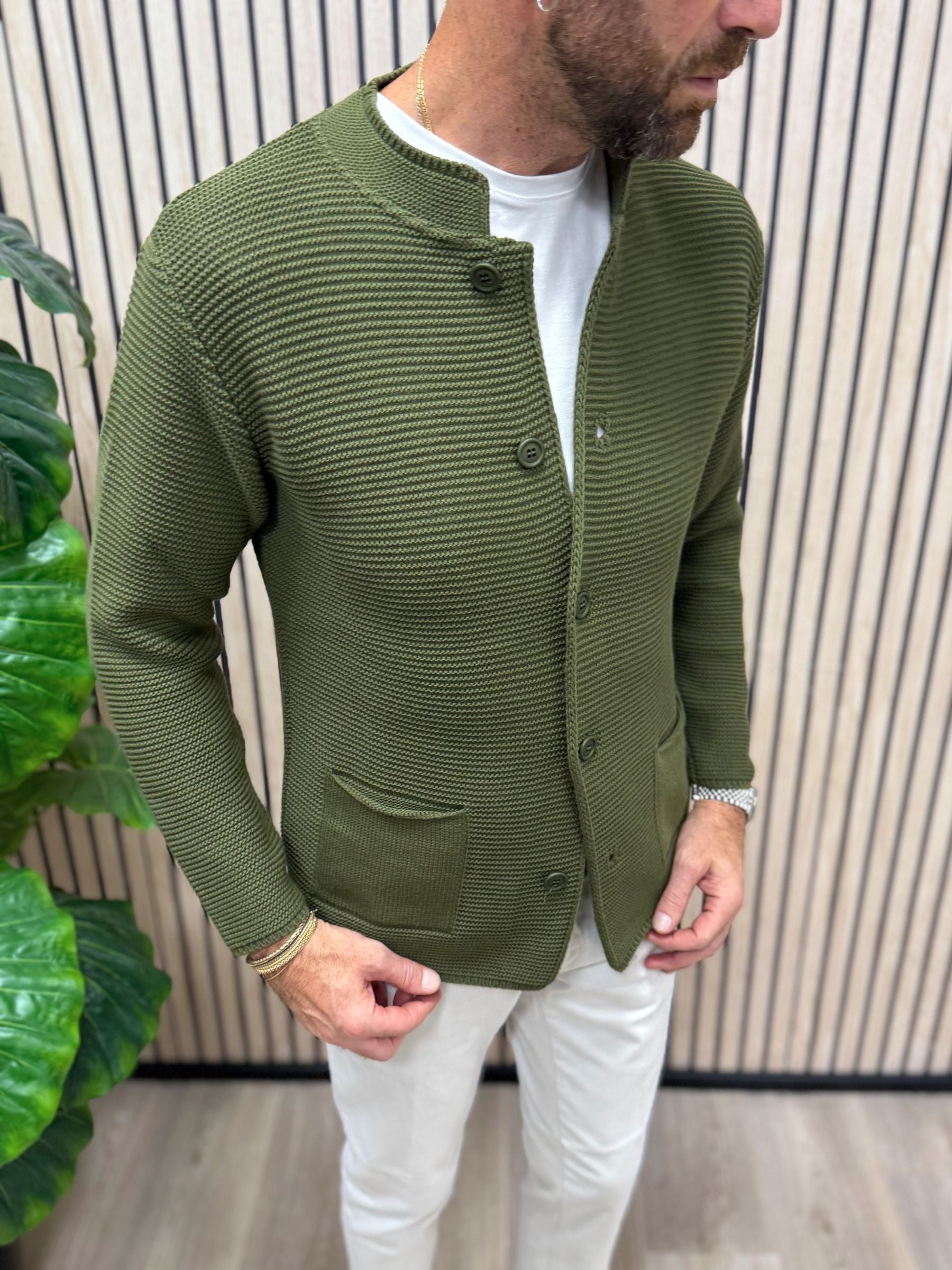 Cardigan Koreano Militare